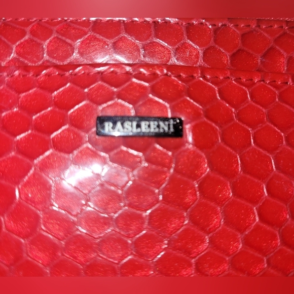 Rasleeni Red Patent Leather Wallet on Chain - Picture 5 of 6